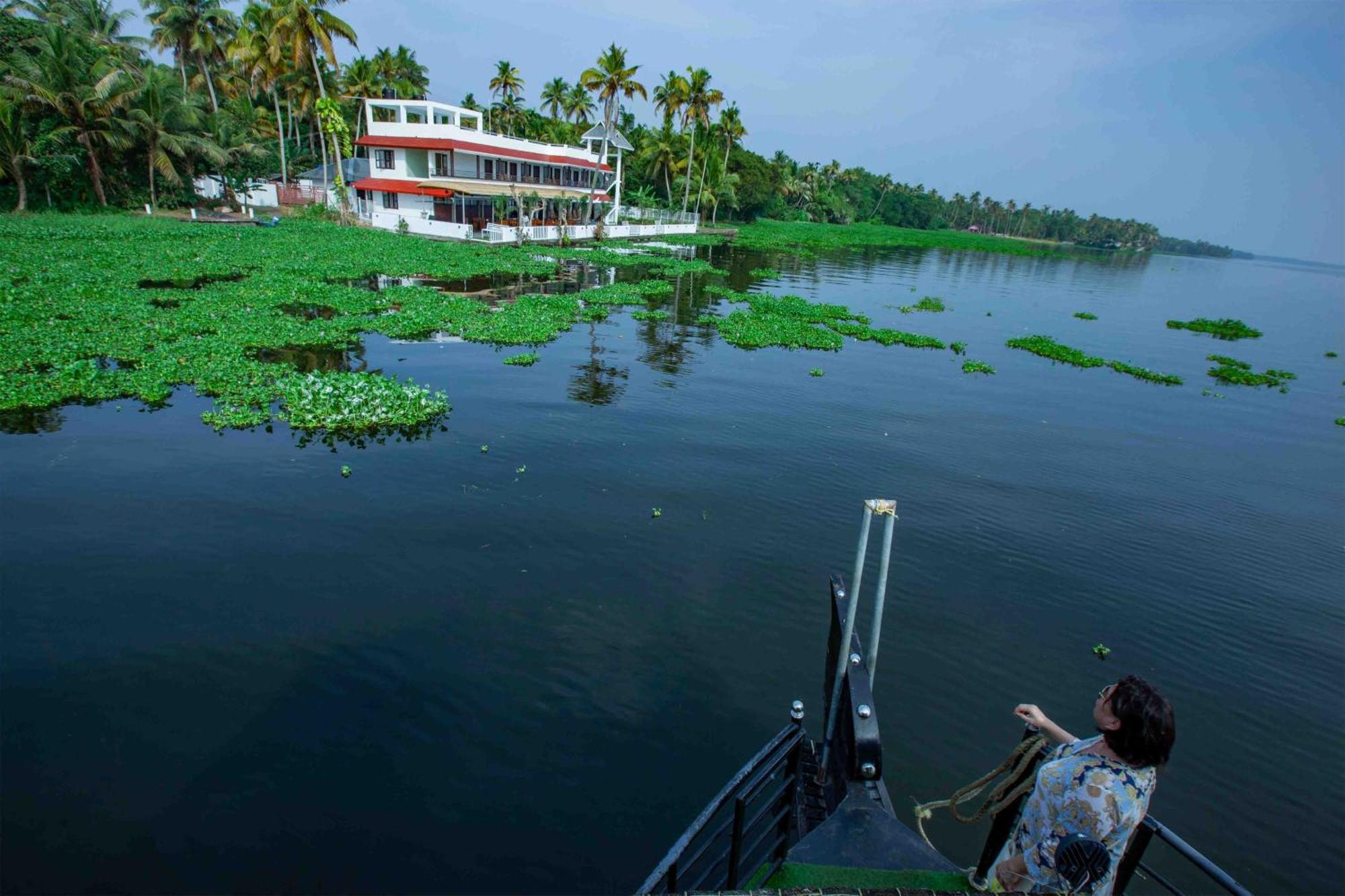 Vembanad Village Backwater Resort Alappuzha Kültér fotó