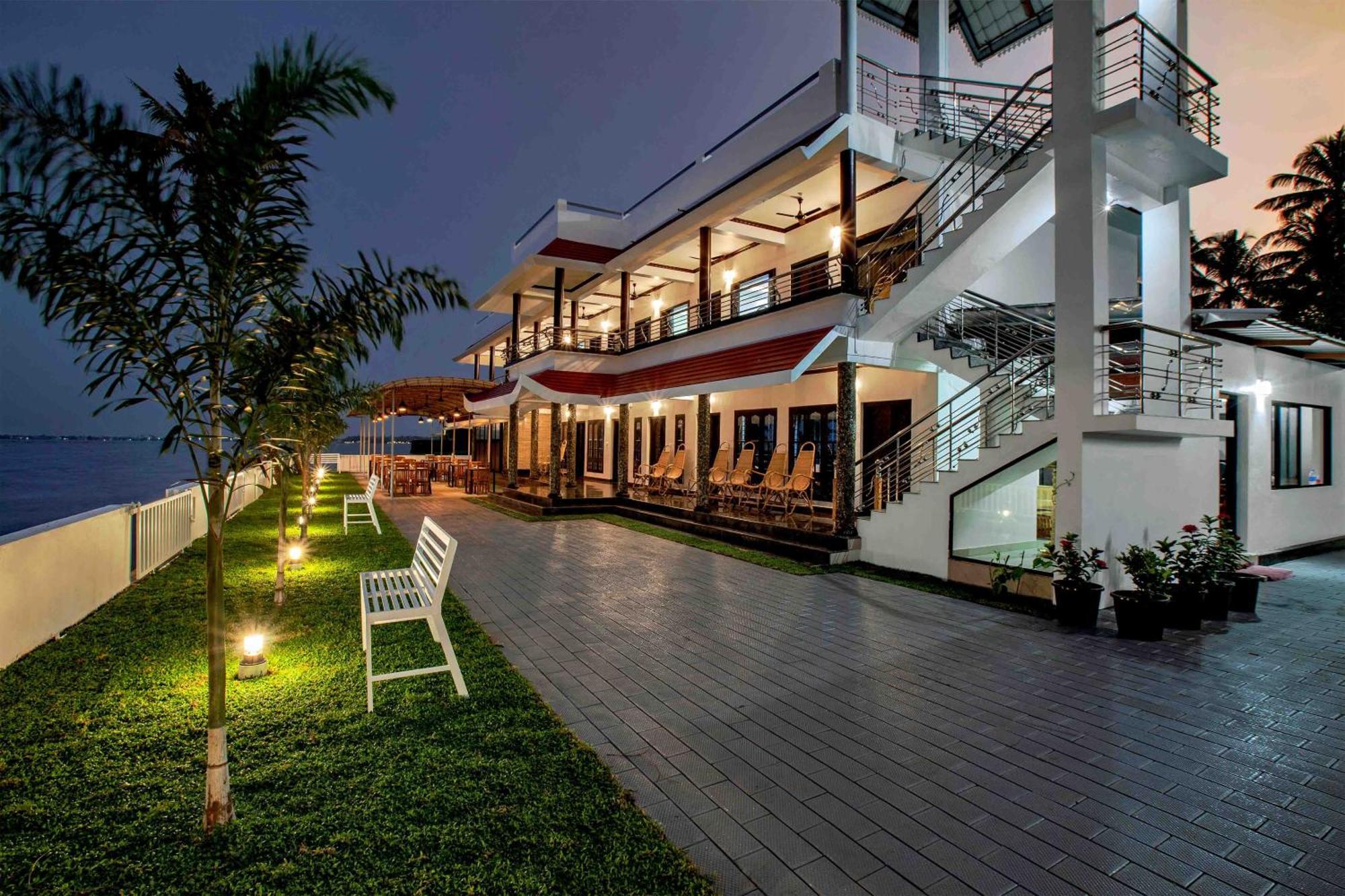 Vembanad Village Backwater Resort Alappuzha Kültér fotó