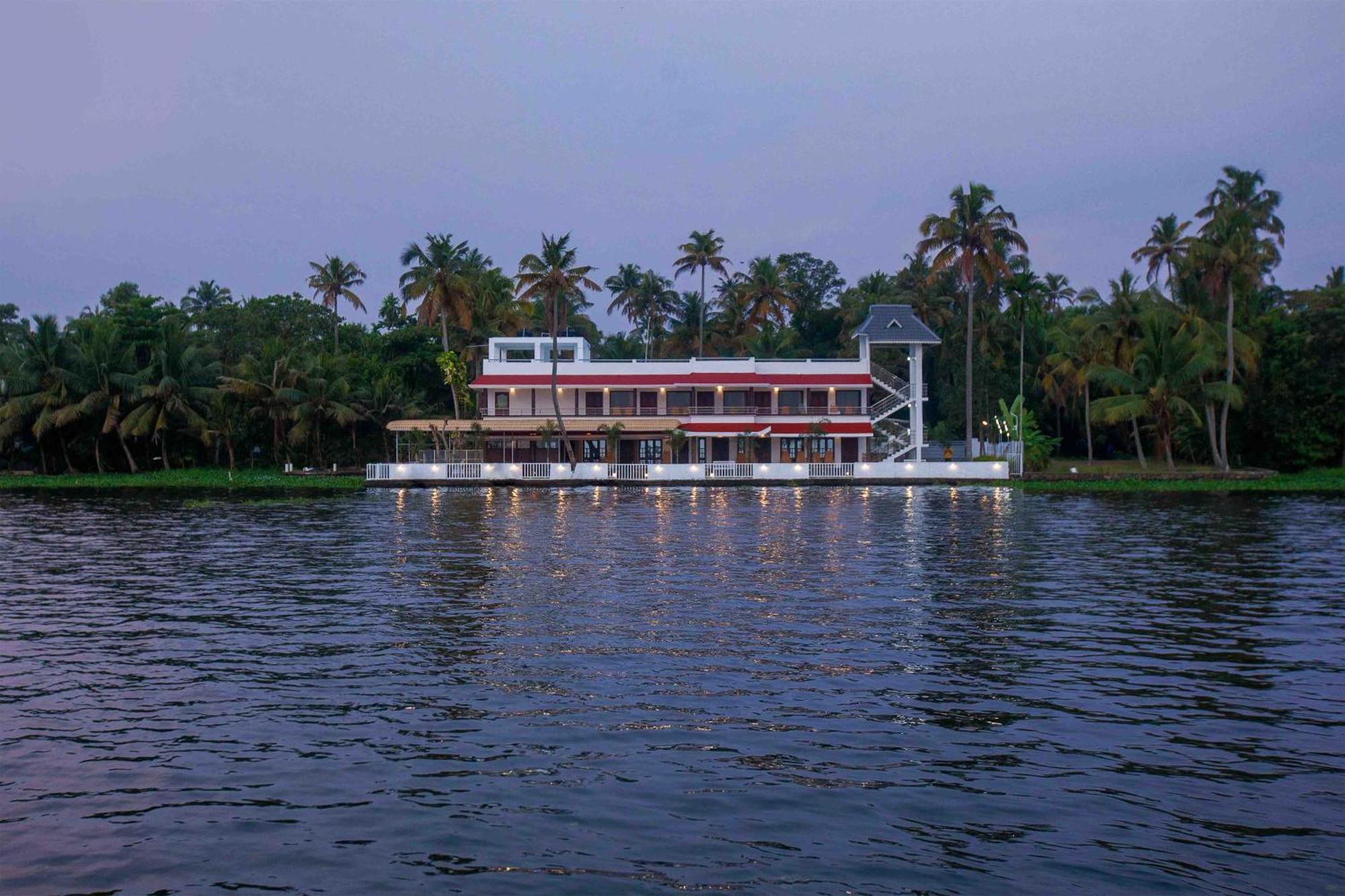 Vembanad Village Backwater Resort Alappuzha Kültér fotó