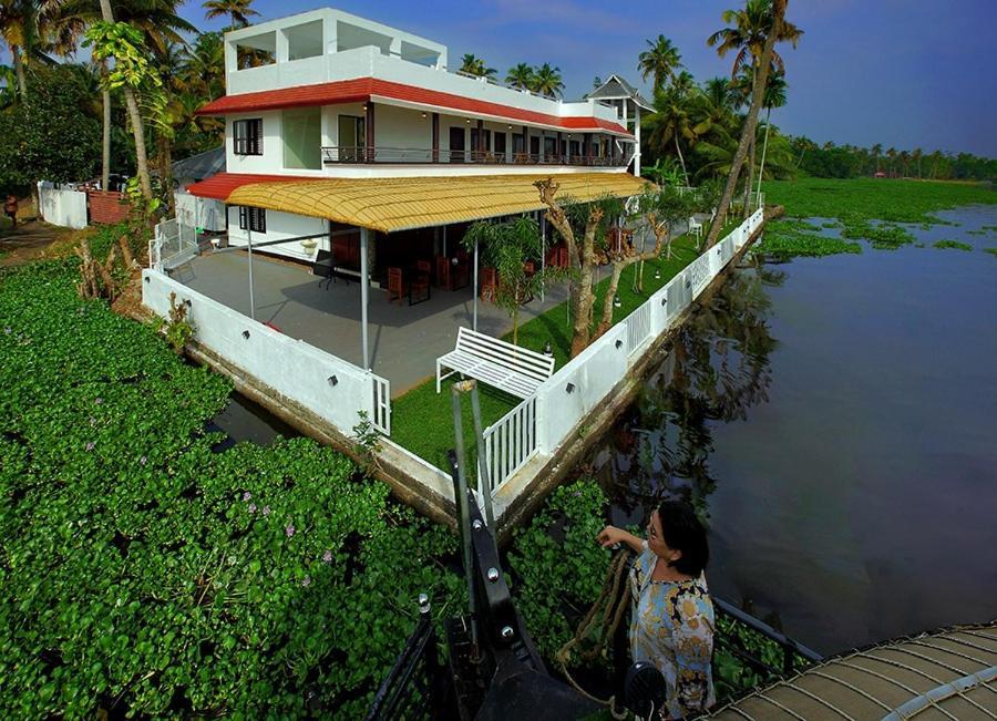 Vembanad Village Backwater Resort Alappuzha Kültér fotó